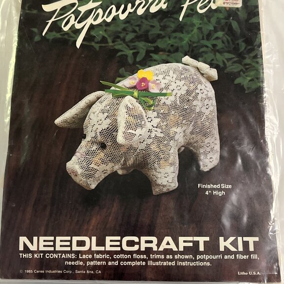 Vintage Titan Needlecraft Kit Potpourri Pets Pig Kit Lace 1348 4" 1985 NOS - Picture 2 of 5